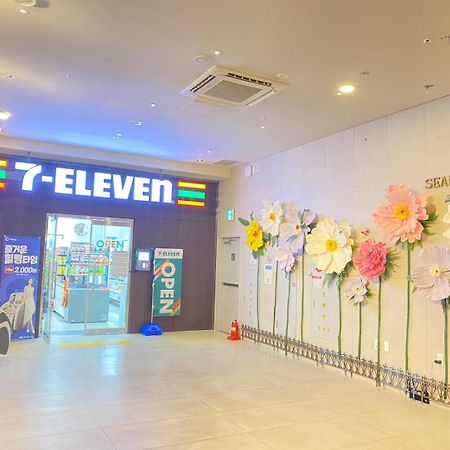 Jeju Central City Hotel Exterior foto